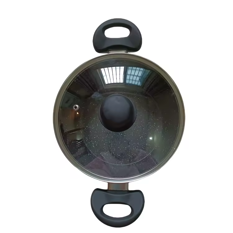 Przybory kuchenne do zup i bulionów