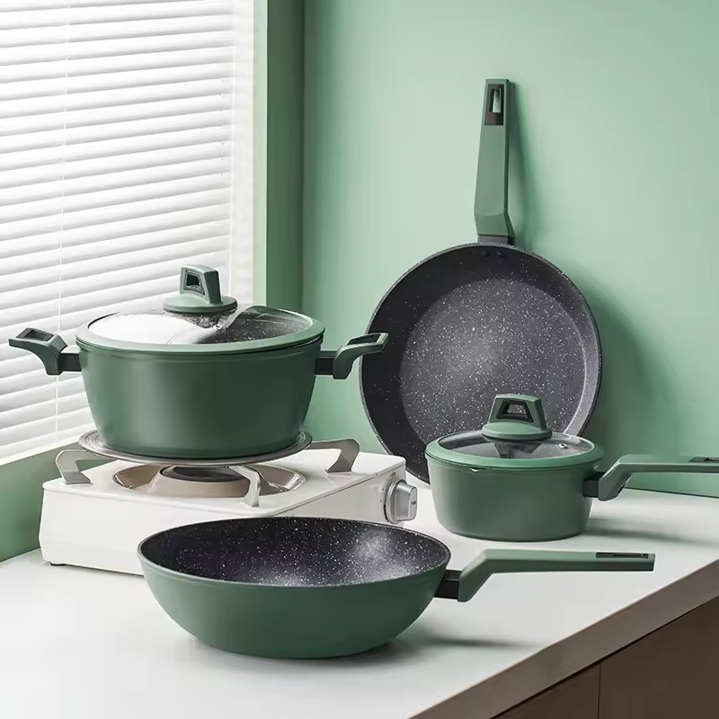 Zestawy niestandardowych naczyń kuchennych Aluminiowo-ceramiczne zestawy garnków do smażenia Zestawy patelni do sosu