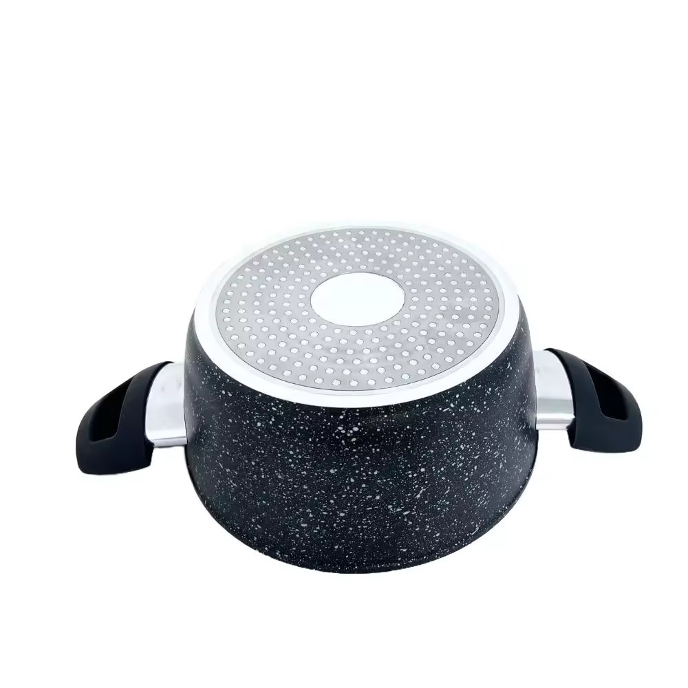 Klasyczny garnek do gotowania o różnej pojemności ze stopu aluminium, z uchwytem z bakelitu